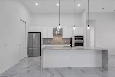 215 SW 37th Ln, Cape Coral, FL 33914 - Photo 13