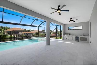 215 SW 37th Ln, Cape Coral, FL 33914 - Photo 29