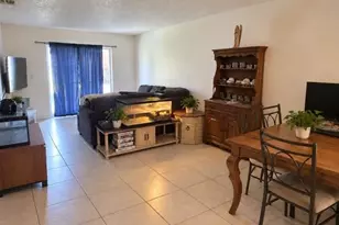1017 SE 39th Terrace, Cape Coral, FL 33904 - Photo 17