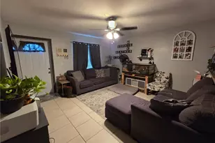 1026 NE 8th Pl, Cape Coral, FL 33909 - Photo 5