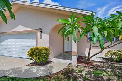305 SE 27th Ter, Cape Coral, FL 33904 - Photo 3