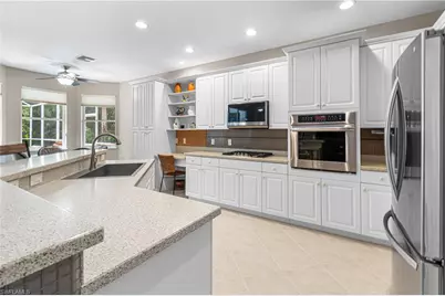 10512 Bella Vista Dr, Fort Myers, FL 33913 - Photo 13