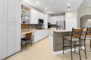 10512 Bella Vista Dr, Fort Myers, FL 33913 - Photo 15