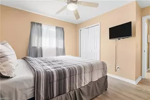 314 NE 12th Ct, Cape Coral, FL 33909 - Photo 17