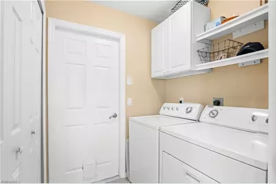 314 NE 12th Ct, Cape Coral, FL 33909 - Photo 21