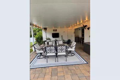 733 Arundel Cir, Fort Myers, FL 33913 - Photo 9