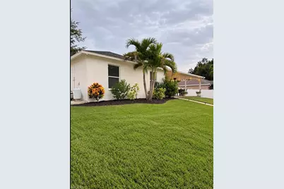 733 Arundel Cir, Fort Myers, FL 33913 - Photo 7