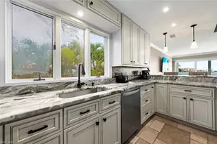 805 San Carlos Dr, Fort Myers Beach, FL 33931 - Photo 21