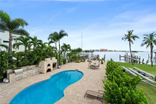 805 San Carlos Dr, Fort Myers Beach, FL 33931 - Photo 7