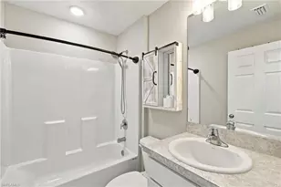 1615 NE 34th Ln, Cape Coral, FL 33909 - Photo 15