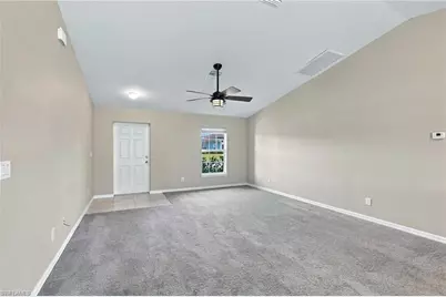 1615 NE 34th Ln, Cape Coral, FL 33909 - Photo 3