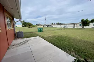 4819 Marine Dr, Cape Coral, FL 33904 - Photo 13
