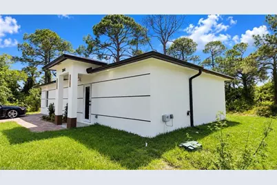 304 McArthur Blvd, Lehigh Acres, FL 33974 - Photo 3