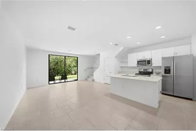 14191 Oviedo Pl, Fort Myers, FL 33905 - Photo 3