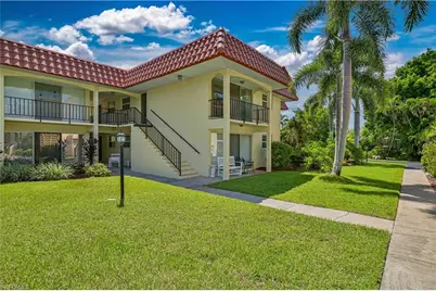 1485 Memoli Ln #9, Fort Myers, FL 33919 - Photo 3