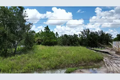 897 Barcia St E, Lehigh Acres, FL 33974 - Photo 1