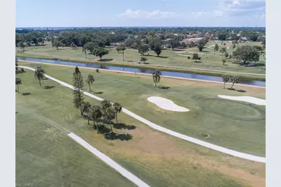 5586 Pendlewood Ln, Fort Myers, FL 33919 - Photo 39