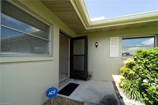 5586 Pendlewood Ln, Fort Myers, FL 33919 - Photo 5
