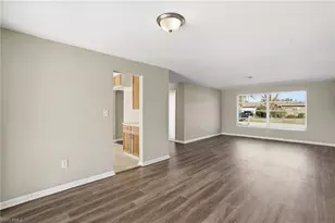 312 Hollywood St, Lehigh Acres, FL 33936 - Photo 15