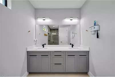 1412 SW 4th Ln, Cape Coral, FL 33991 - Photo 29