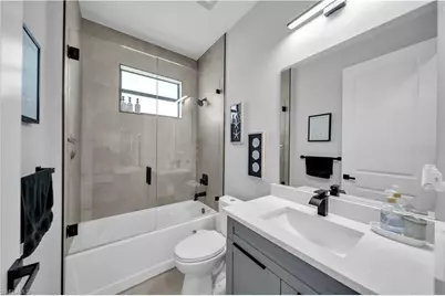 1412 SW 4th Ln, Cape Coral, FL 33991 - Photo 23