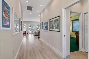 822 Cypress Lake Cir, Fort Myers, FL 33919 - Photo 5