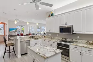 822 Cypress Lake Cir, Fort Myers, FL 33919 - Photo 15