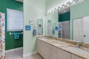 822 Cypress Lake Cir, Fort Myers, FL 33919 - Photo 23