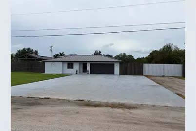 18521 Leetana Rd, North Fort Myers, FL 33917 - Photo 3