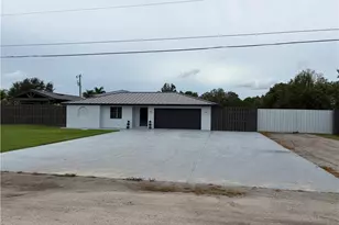 18521 Leetana Rd, North Fort Myers, FL 33917 - Photo 3