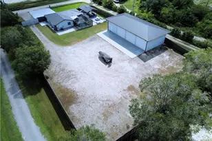 18521 Leetana Rd, North Fort Myers, FL 33917 - Photo 35
