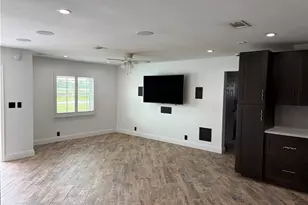 18521 Leetana Rd, North Fort Myers, FL 33917 - Photo 5