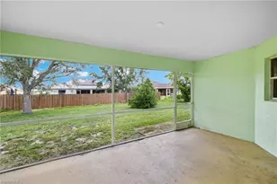 1121 NW 9th St, Cape Coral, FL 33993 - Photo 21