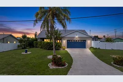 1520 SE 15th Pl, Cape Coral, FL 33990 - Photo 1