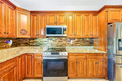 1520 SE 15th Pl, Cape Coral, FL 33990 - Photo 11
