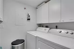 9900 Sunset Cove Ln, Fort Myers, FL 33919 - Photo 19