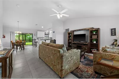2217 SW 7th Pl, Cape Coral, FL 33991 - Photo 15
