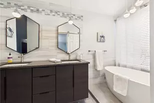 27171 Enclave Dr, Bonita Springs, FL 34134 - Photo 19