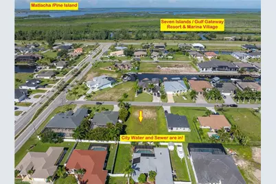 9 NW 38th Pl, Cape Coral, FL 33993 - Photo 3