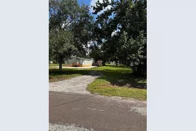 131 Oak Dr, Clewiston, FL 33440 - Photo 3