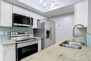 12520 Equestrian Cir, Fort Myers, FL 33907 - Photo 11