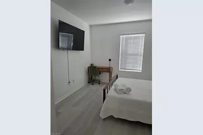 4325 SW 7th Ave, Cape Coral, FL 33914 - Photo 17