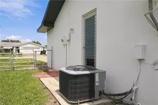 7402 Sea Island Rd, Fort Myers, FL 33967 - Photo 27