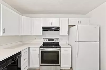 7402 Sea Island Rd, Fort Myers, FL 33967 - Photo 9
