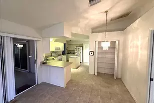 2409 Del Ray Pl, Lehigh Acres, FL 33936 - Photo 9