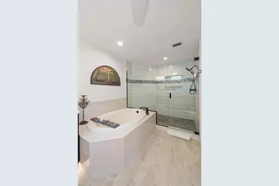 25090 Ballycastle Ct #202, Bonita Springs, FL 34134 - Photo 17