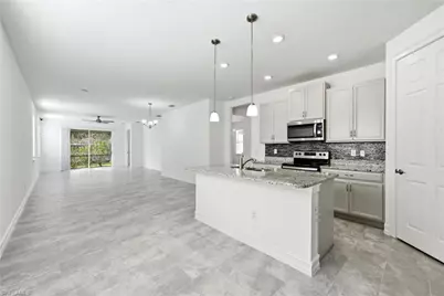 28347 Captiva Shell Loop, Bonita Springs, FL 34135 - Photo 7