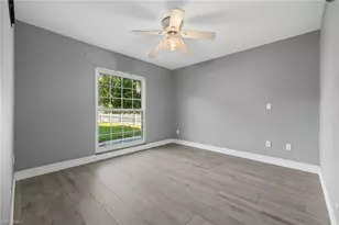 115 N Oak St, Labelle, FL 33935 - Photo 13