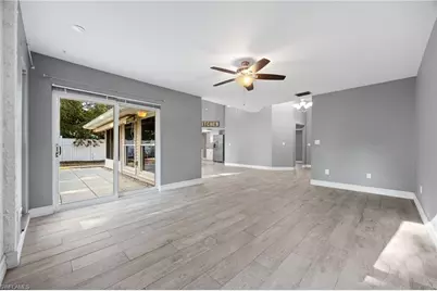 115 N Oak St, Labelle, FL 33935 - Photo 9