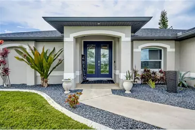 816 SW 28th Ter, Cape Coral, FL 33914 - Photo 3
